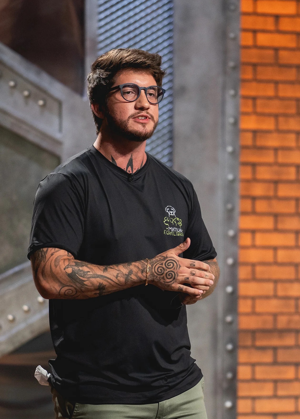 Guilherme, fundador da Matilha Equilibrada, no palco do Shark Tank Brasil